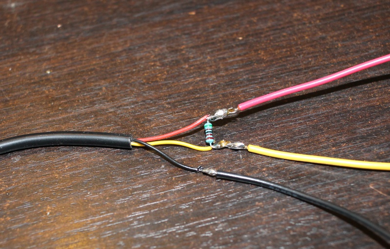 Fichier:Resist pullup.jpg